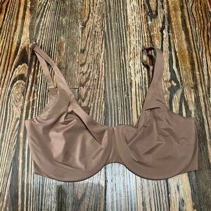 SKIMS NWOT 36DDD Underwire no padding CoCo Bra